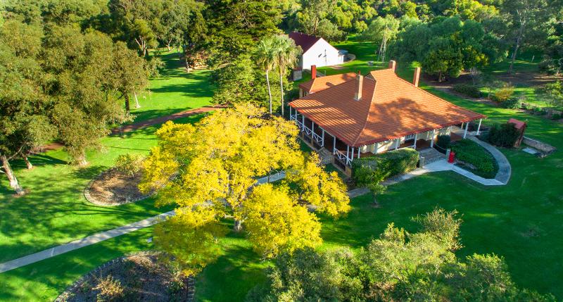 Aerial photography, drone photography by Droneforce