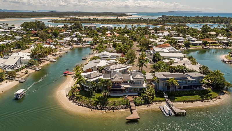 Aerial photography, drone photography by VERTIGO AERIAL IMAGING