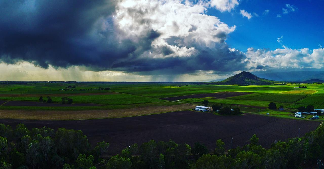 Aerial photography, drone photography by Droneography