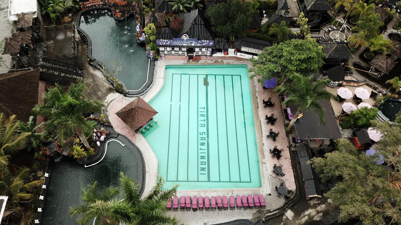 Aerial photography, drone photography by DroneWays