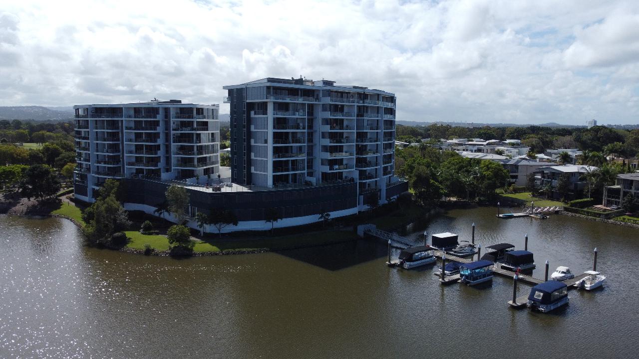 Lakelands Signature Waterfront Apartment new release