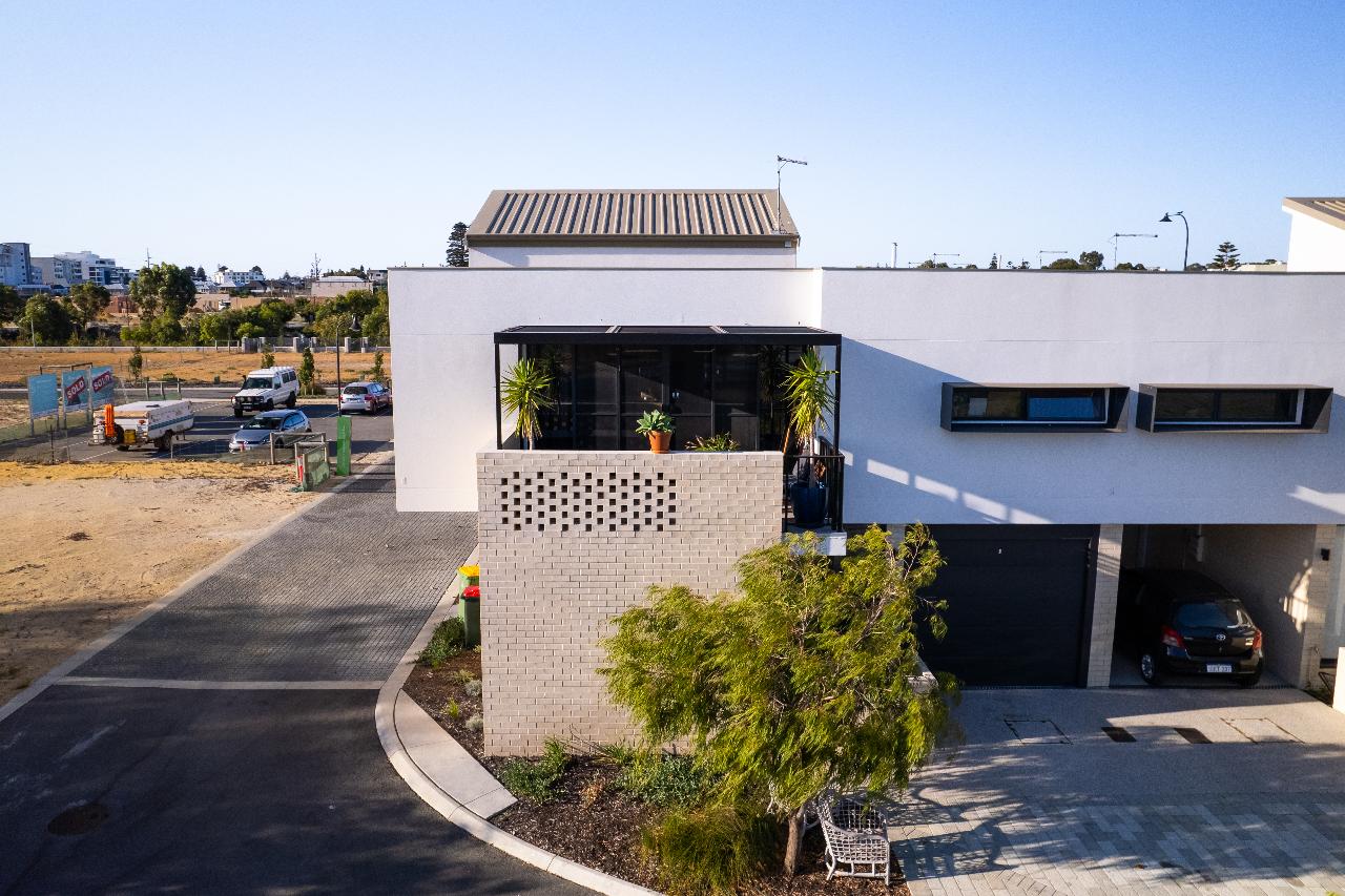 South Fremantle Real Estate Property Listing 