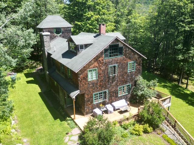 Aerial photography, drone photography by Matthew